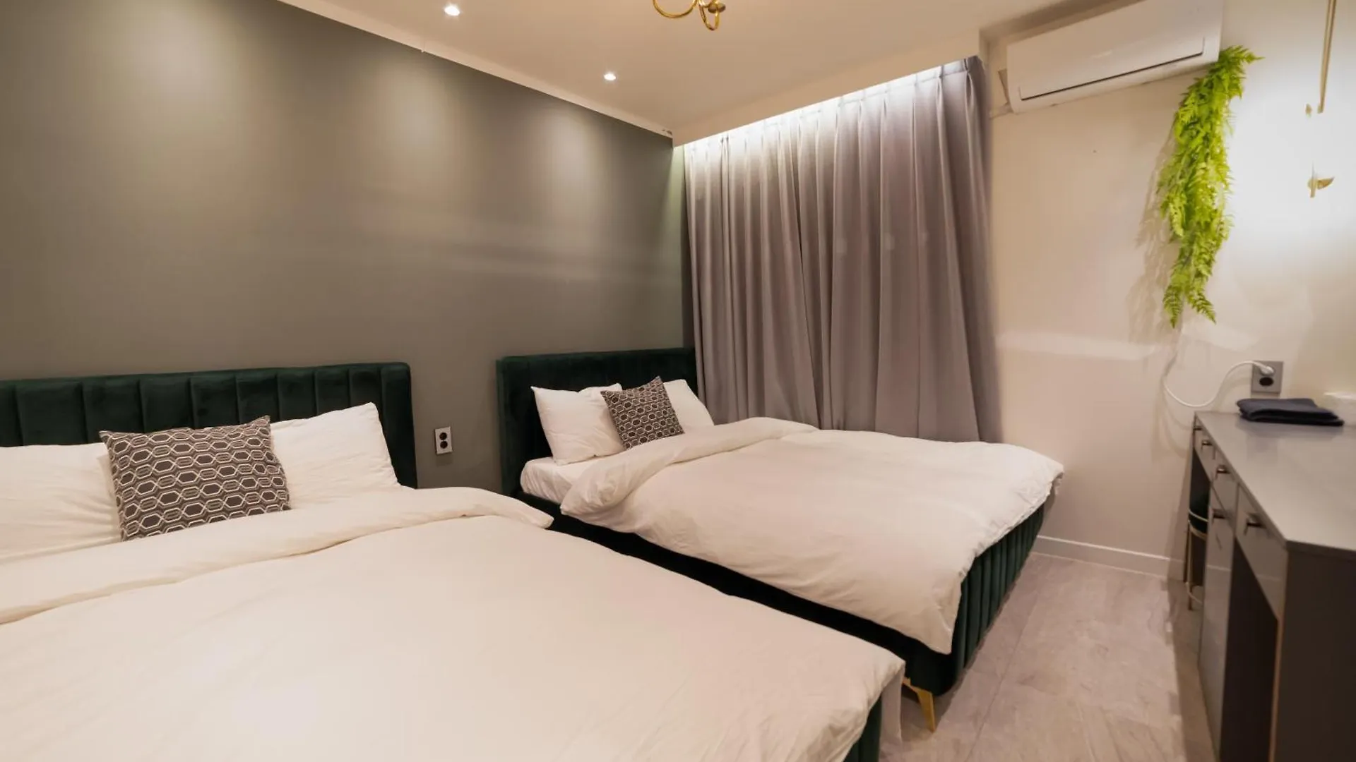 Cloud Hong-Dae Bed & Breakfast Seoul