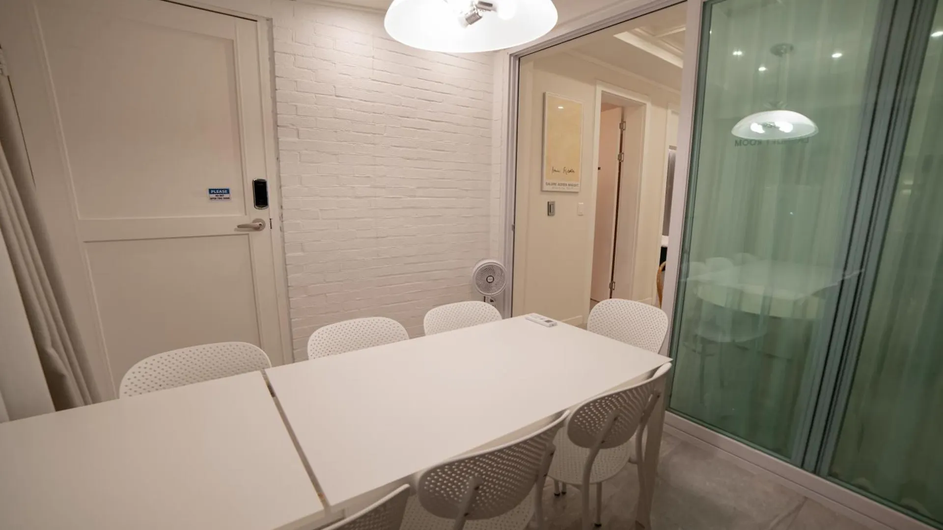Cloud Hong-Dae Bed & Breakfast Seoul