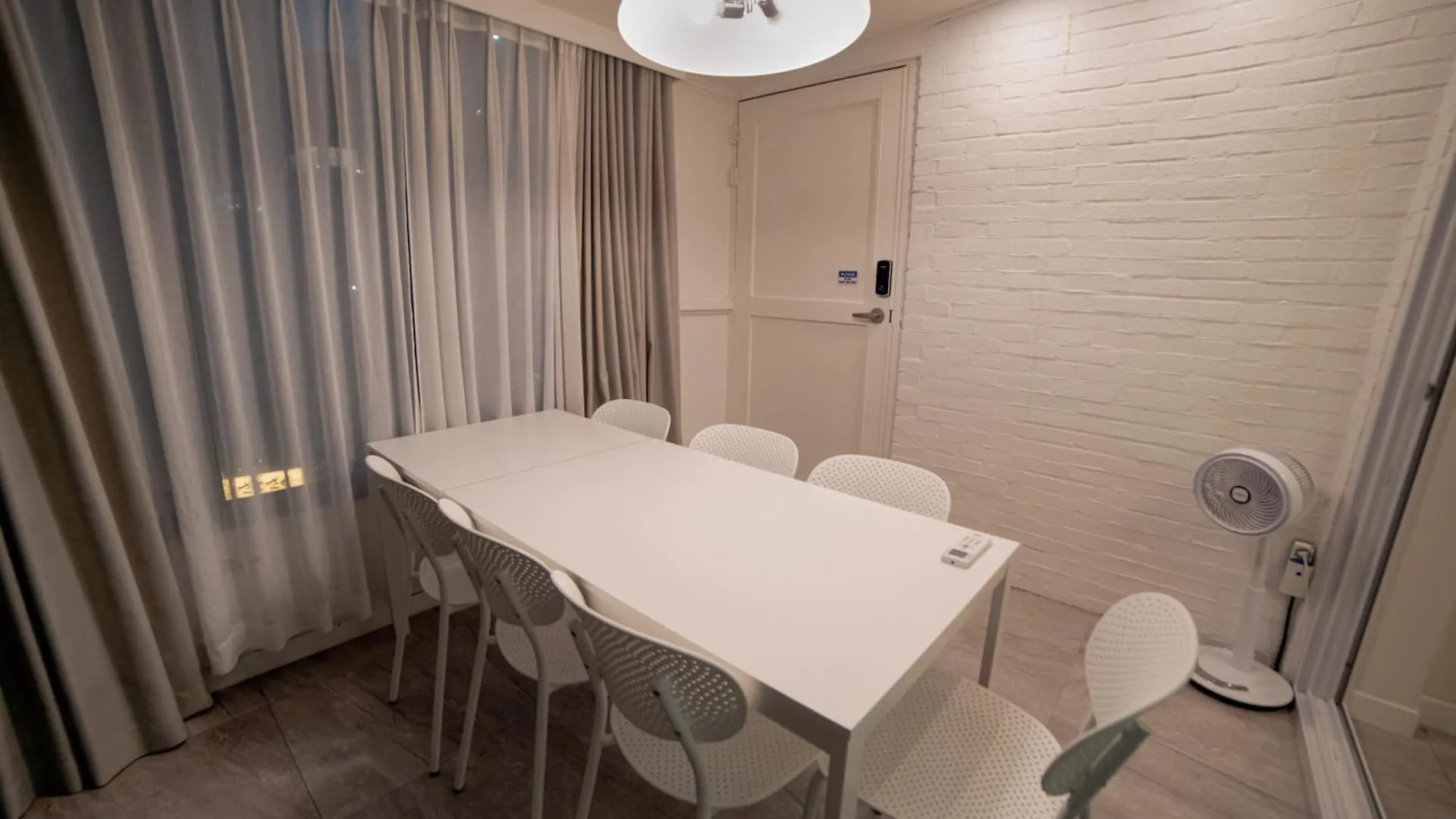 Cloud Hong-Dae Bed & Breakfast Seoul