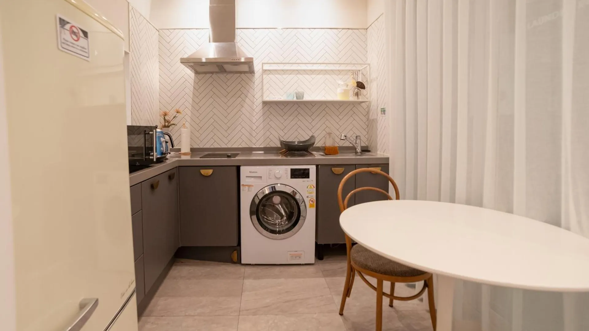 Cloud Hong-Dae Bed & Breakfast Seoul